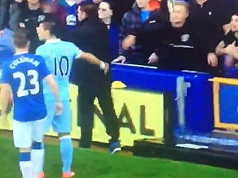 WATCH: Sergio Aguero stops Man...